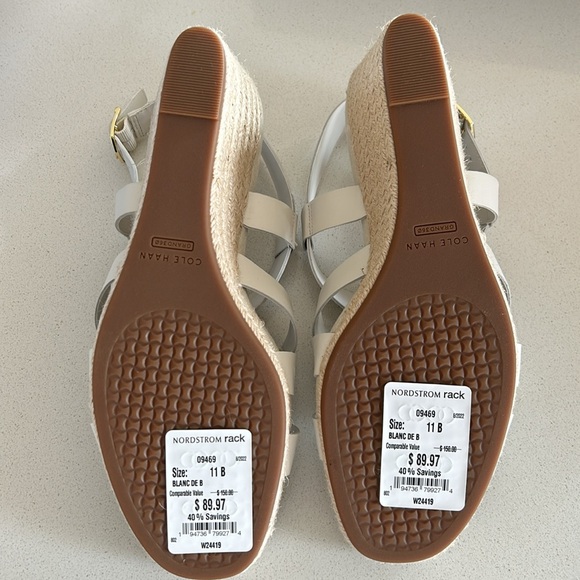 Cole Haan white wedge sandals size 11 - Picture 7 of 8